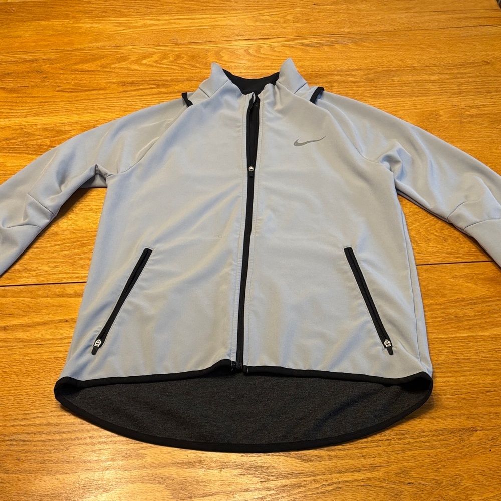 Nike Men’s Light Gray Performance Full-Zip Jacket with Black Trim - Picture 2 of 7